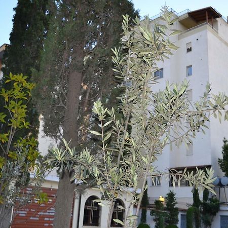 Penthouse 4 Bedrooms Apartment Vlore Exterior photo