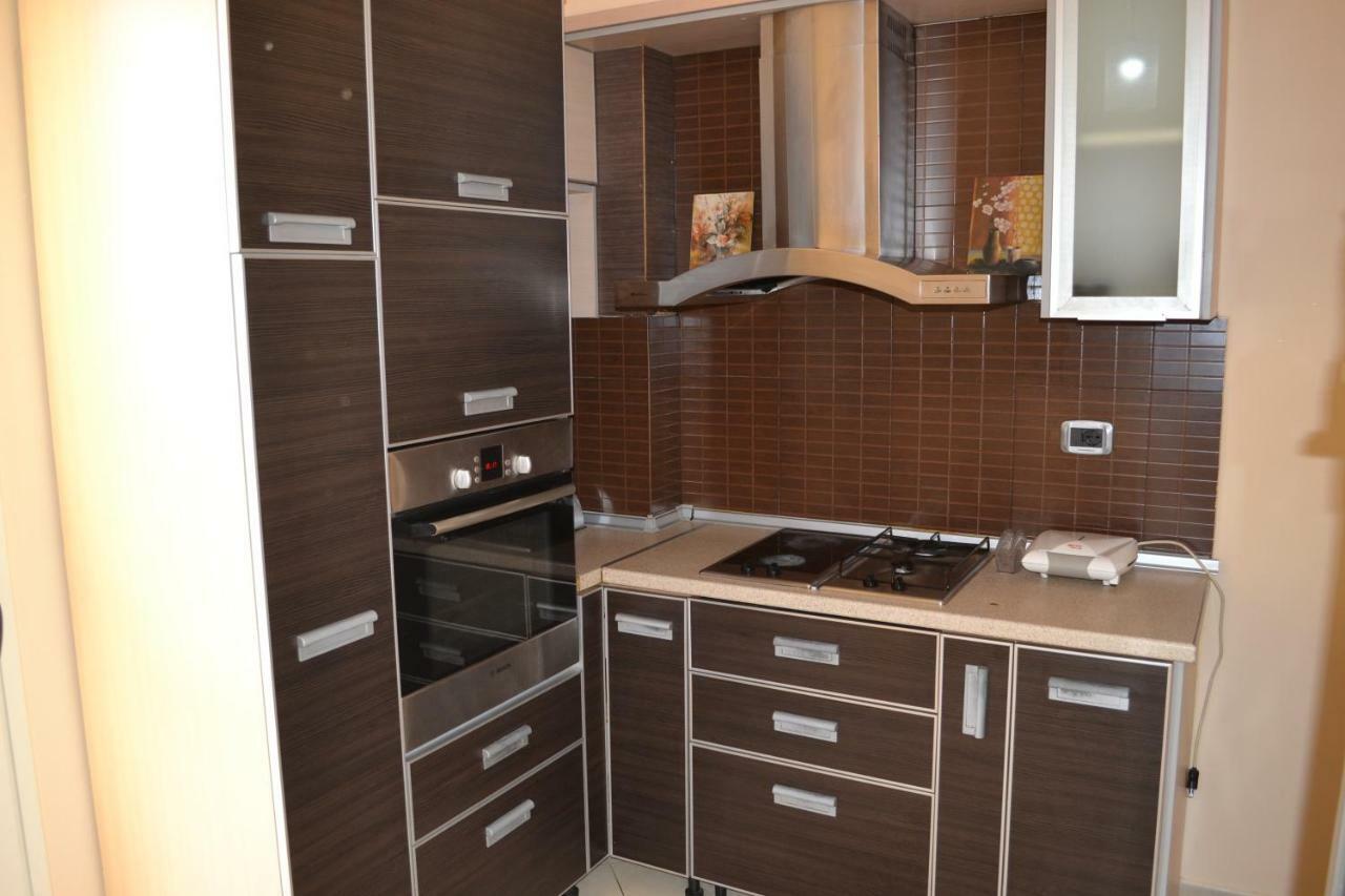 Penthouse 4 Bedrooms Apartment Vlore Exterior photo