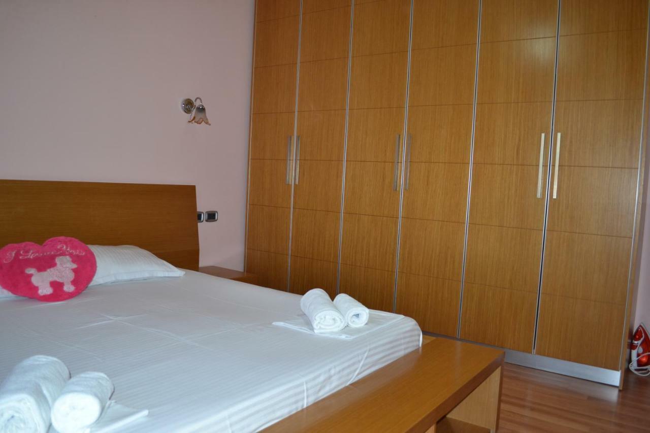 Penthouse 4 Bedrooms Apartment Vlore Exterior photo