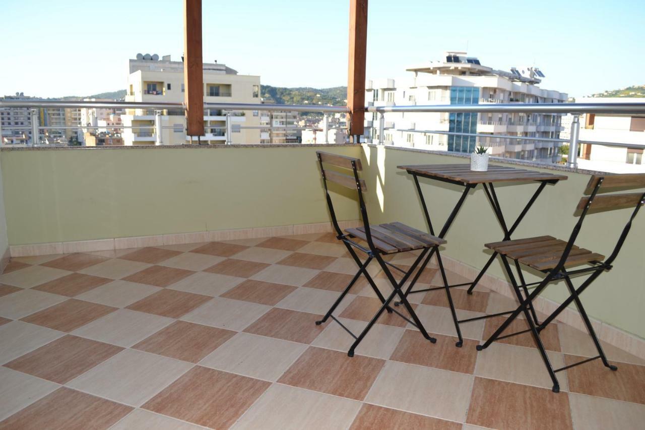 Penthouse 4 Bedrooms Apartment Vlore Exterior photo